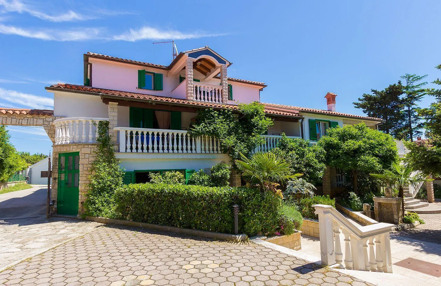 Apartment Ferienwohnung Mit Pool, Klima, Grillplatz, Balkon Medulin